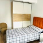 Interior de piso turístico en Cantabria, preparado para el alquiler